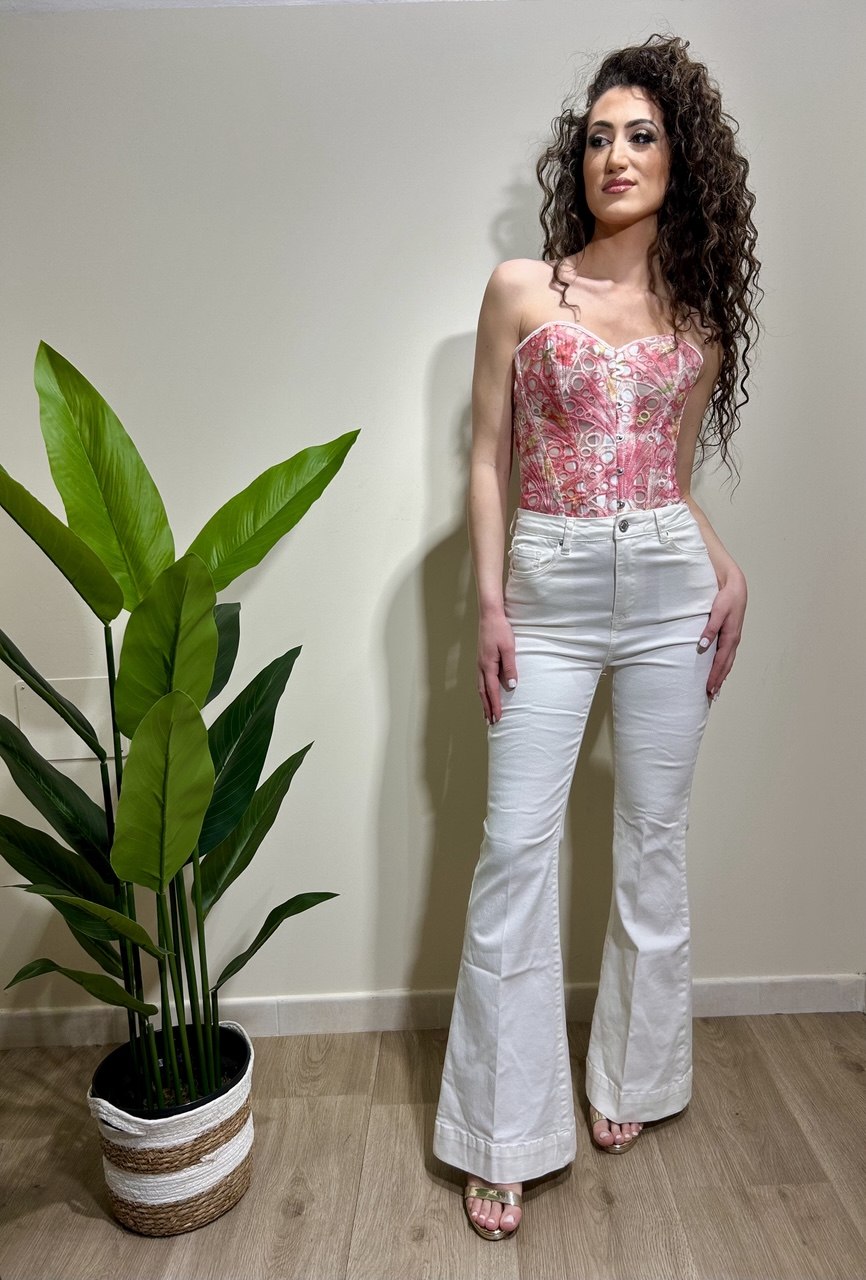 Jeans a zampa