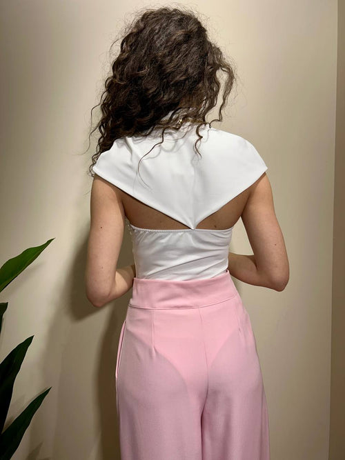 Body cut out